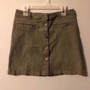 Green Button Down Mini Skirt w/Buttons Size 36